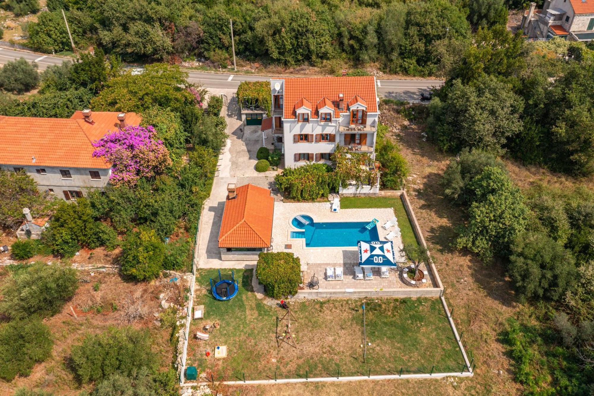 Holiday Home Luce Vitaljina Kültér fotó