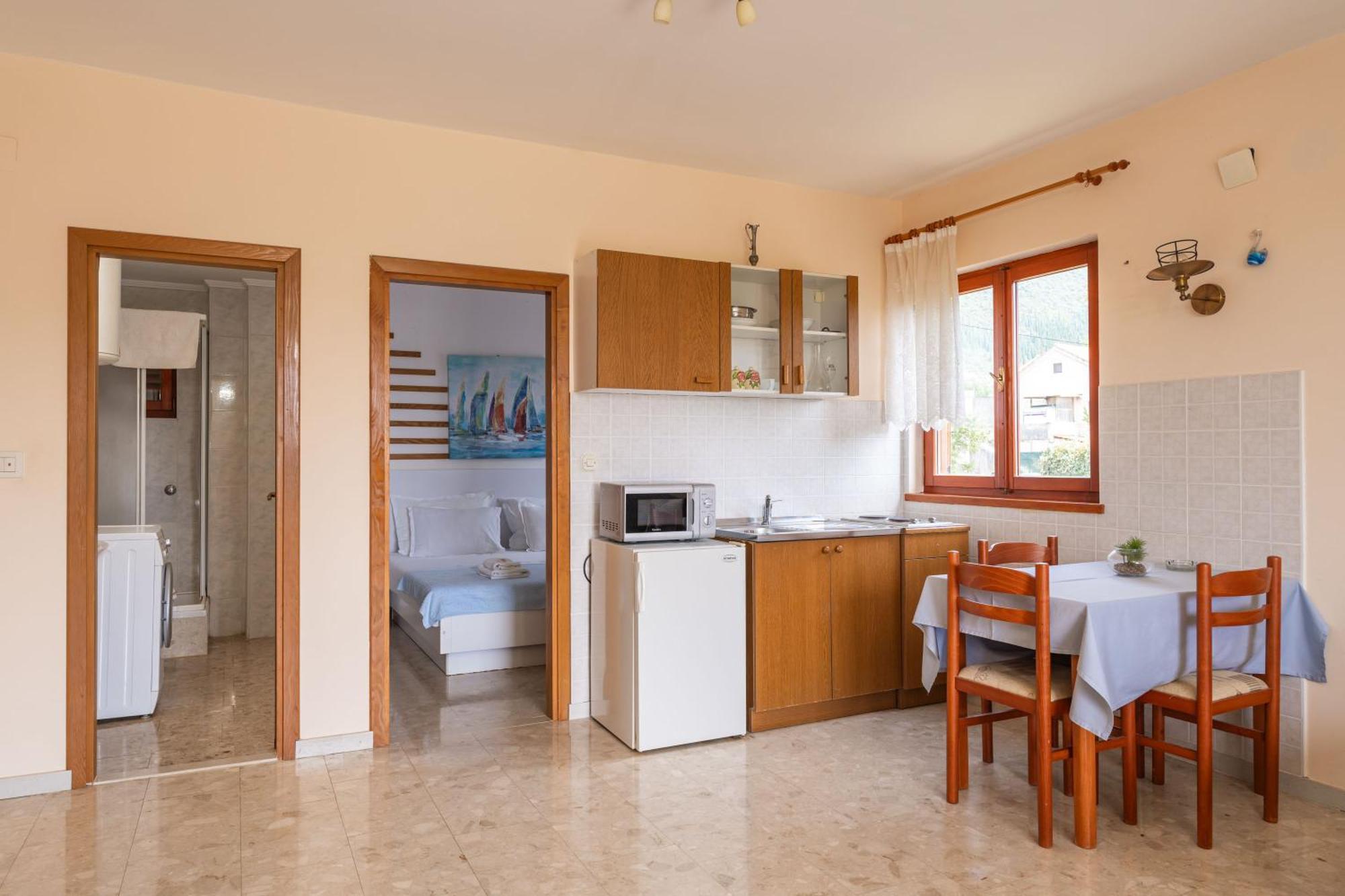 Holiday Home Luce Vitaljina Kültér fotó